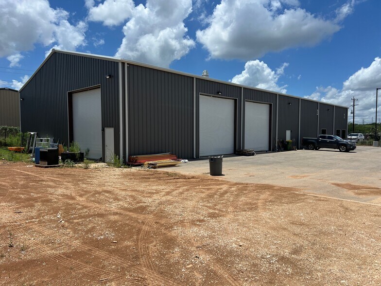 4418 FM 1518, Selma, TX à vendre - Photo de l’immeuble – Image 2 sur 8