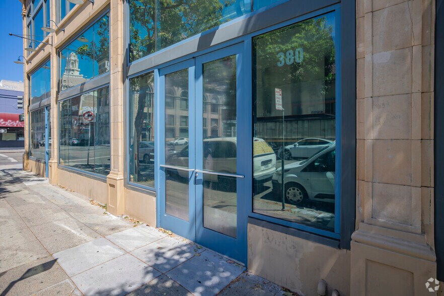 380 15th St, Oakland, CA à louer - Photo de l’immeuble – Image 3 sur 7