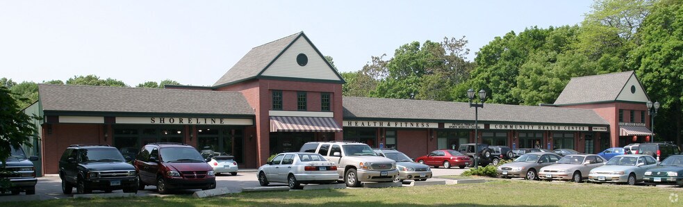 114 E Main St, Clinton, CT à louer - Photo principale – Image 1 sur 1