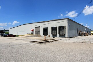 Plus de détails pour 7725 National Tpke, Louisville, KY - Industriel/Logistique à louer