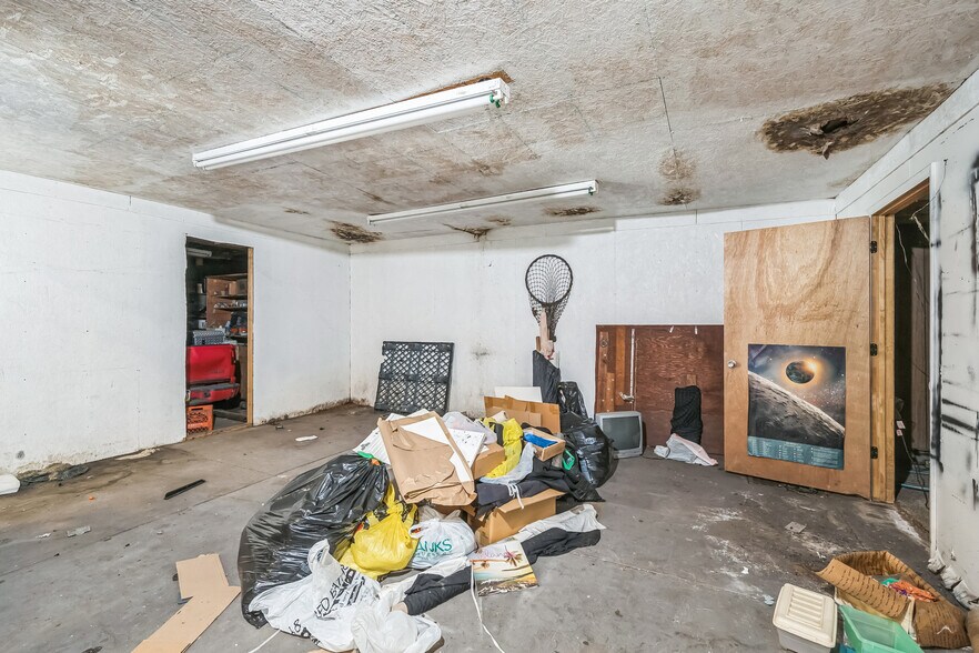 3557 Sepviva st, Philadelphia, PA à vendre - Photo de l’immeuble – Image 3 sur 16