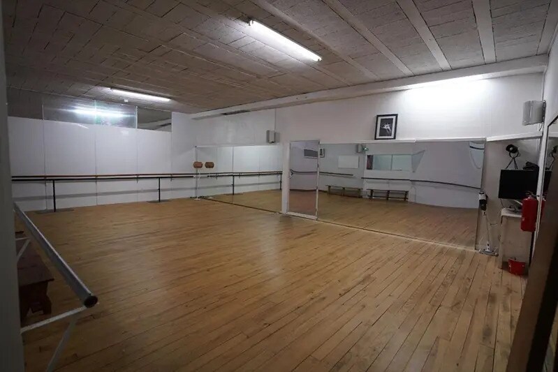 Local d'activités dans Lézignan-Corbières à vendre - Photo intérieure – Image 3 sur 8