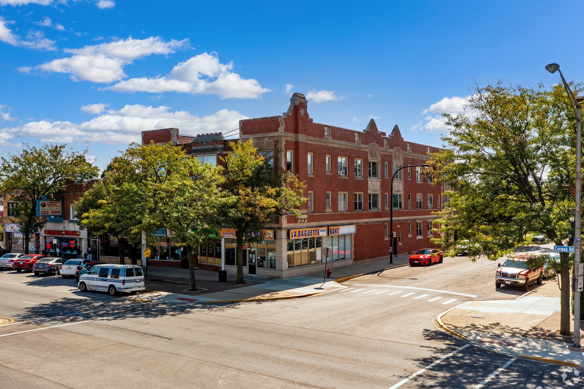 6117 W Cermak Rd, Cicero, IL à vendre Photo principale– Image 1 sur 5