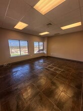 95 E Lipoa St, Kihei, HI à louer Photo intérieure– Image 2 sur 2