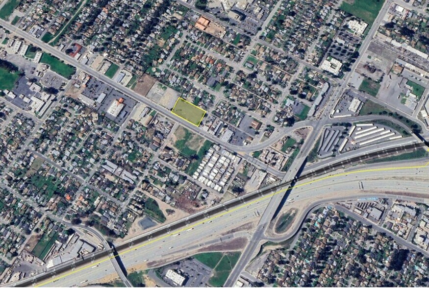 1950 N Mount Vernon Ave, San Bernardino, CA à vendre - Photo de l’immeuble – Image 3 sur 9