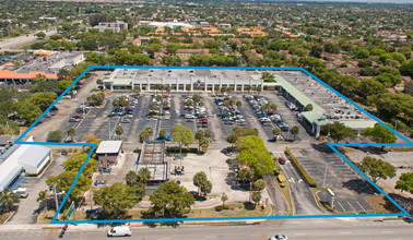 7841-7899 Pines Blvd, Pembroke Pines, FL - VUE AÉRIENNE  vue de carte - Image1