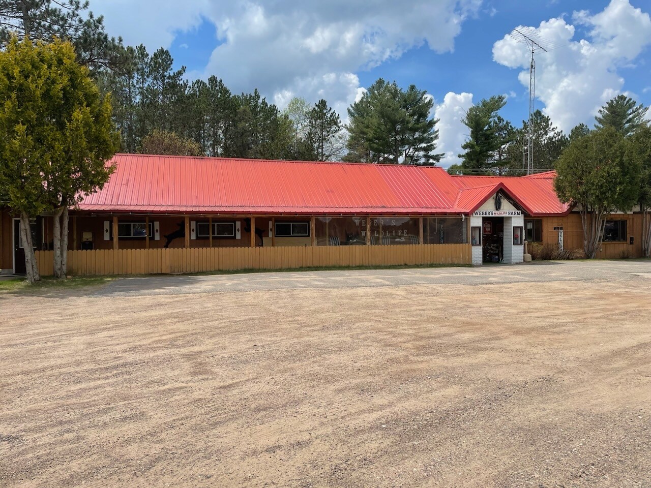 2649 WI-155 Hwy, Sayner, WI à vendre Photo de l’immeuble– Image 1 sur 11