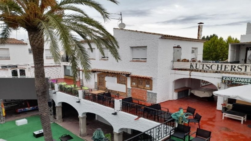 Passatge Moxo, 1, Castelló d'Empúries, Gerona à vendre - Photo de l’immeuble – Image 2 sur 3
