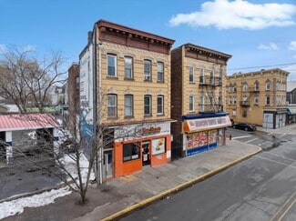 Plus de détails pour 962 Main Ave, Passaic, NJ - Logement à vendre