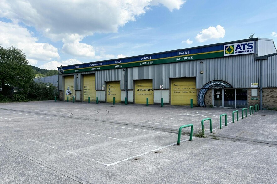 Main Ave, Pontypridd à louer - Photo principale – Image 1 sur 3