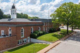 Plus de détails pour 889 S Brentwood Blvd, Clayton, MO - Bureau à louer