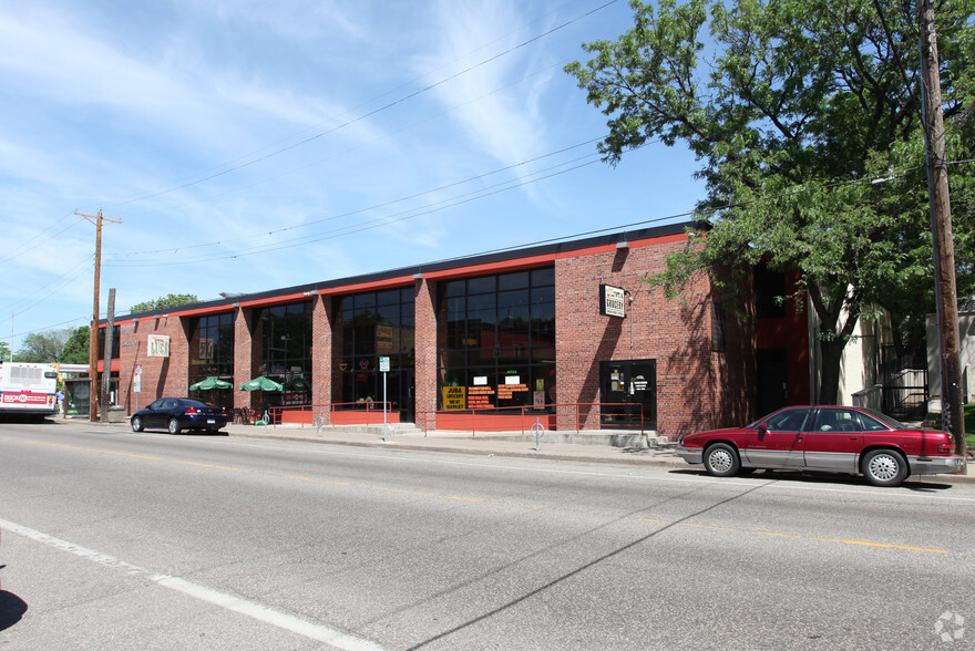 2200 E Franklin Ave, Minneapolis, MN à louer - Photo principale – Image 1 sur 50