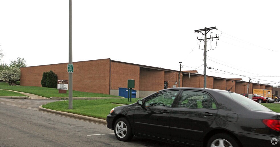 5101-5111 Chase Ave, Downers Grove, IL à louer - Photo de l’immeuble – Image 3 sur 3