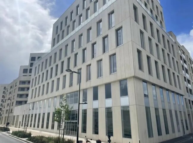 Plus de détails pour Bureau à louer