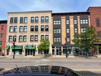 Plus de détails pour 8 N Main St, Saint Albans, VT - Local commercial à vendre