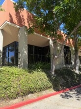 31304-31348 Via Colinas, Westlake Village, CA à louer Photo intérieure– Image 2 sur 7