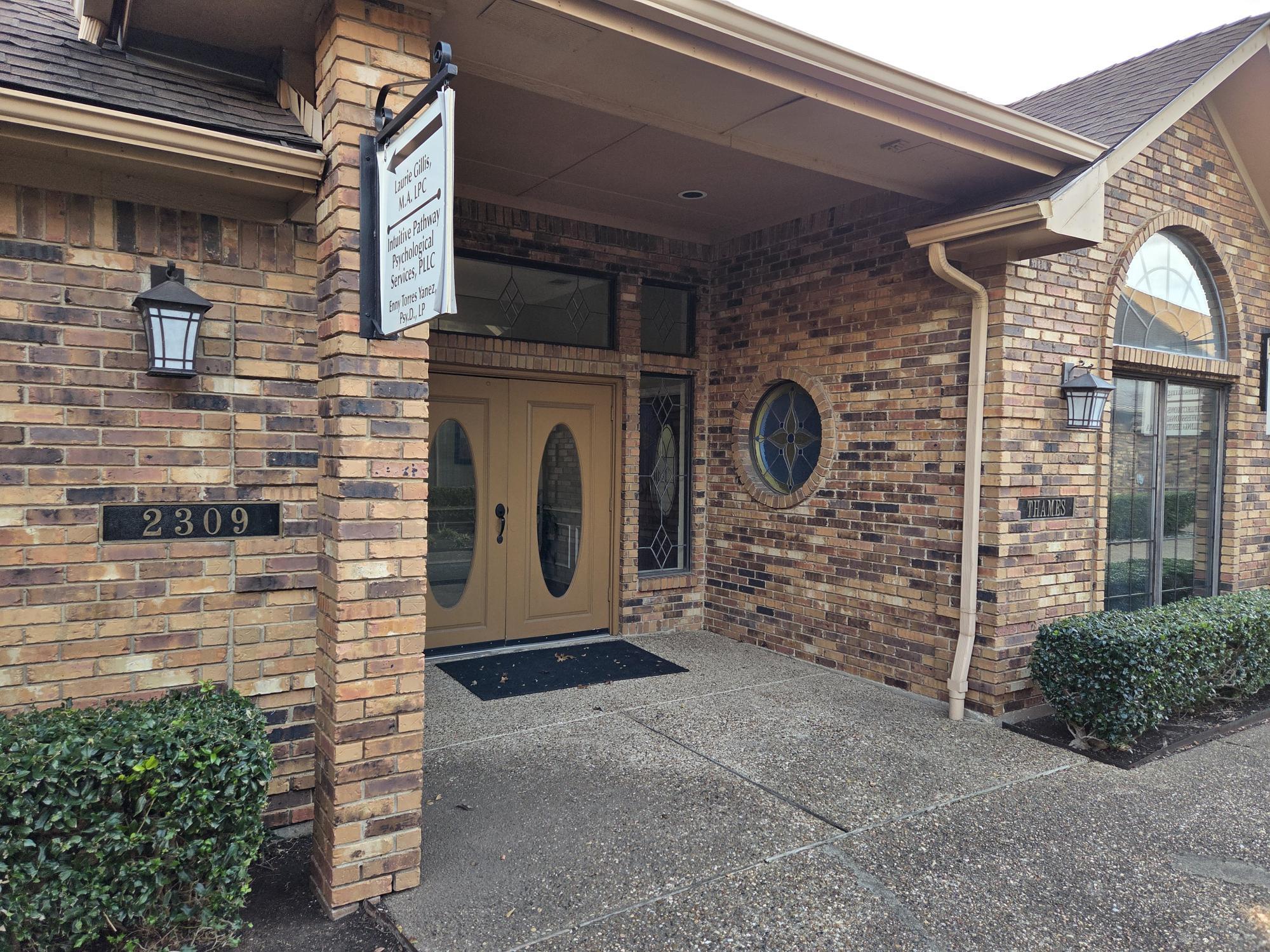 2305 Coit Rd, Plano, TX à louer Photo de l’immeuble– Image 1 sur 23