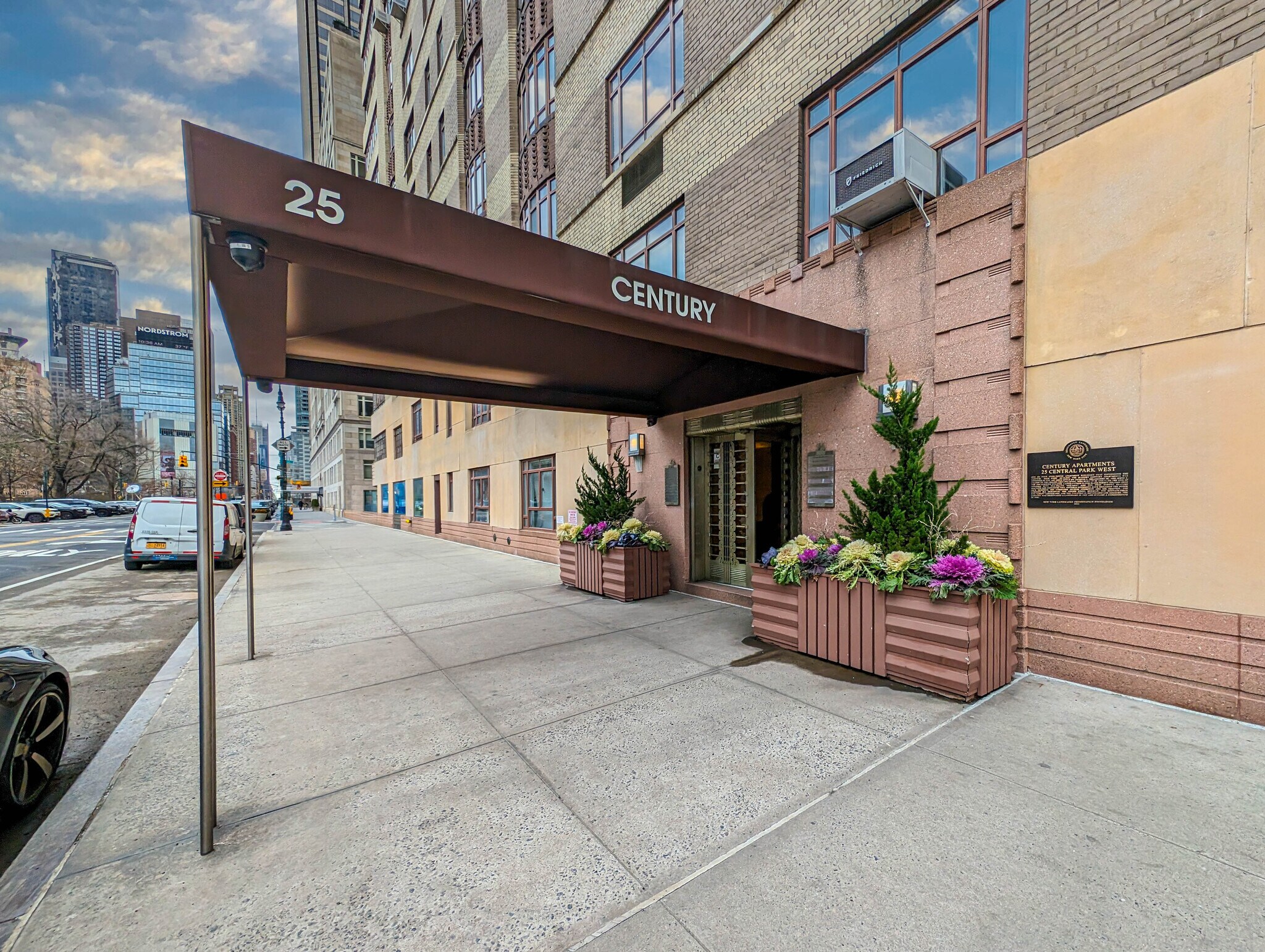25 Central Park W, New York, NY à vendre Photo principale– Image 1 sur 21