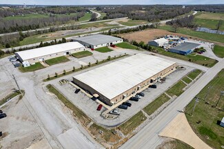 Plus de détails pour 805 Commerce Dr, Leitchfield, KY - Local d’activités à vendre