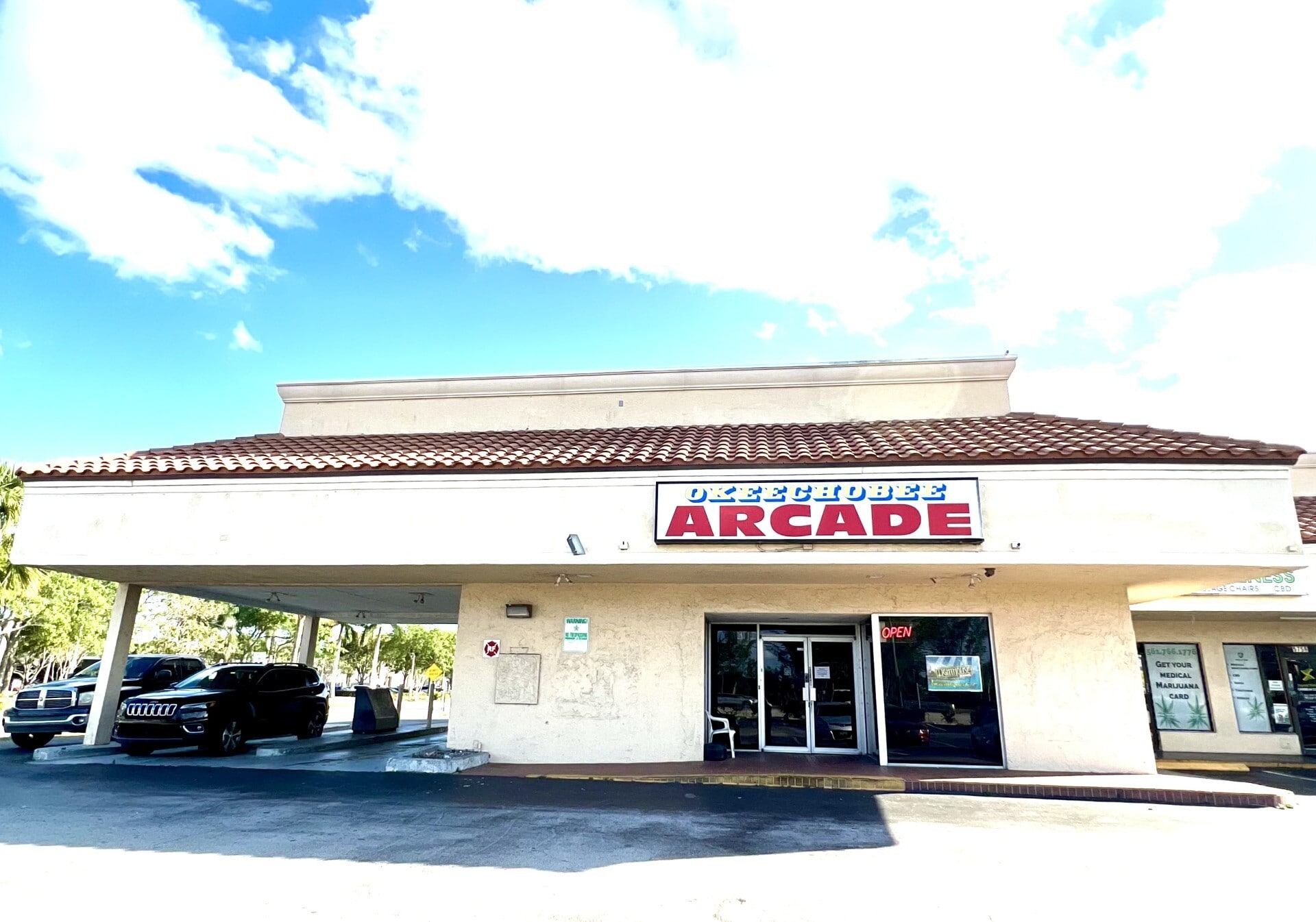 5750-5784 Okeechobee Blvd, West Palm Beach, FL à louer Photo de l’immeuble– Image 1 sur 11