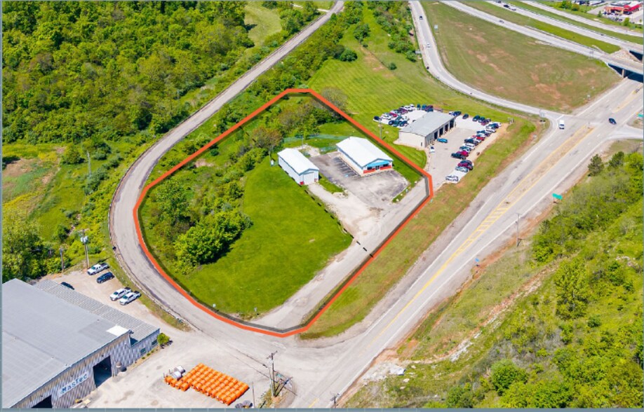 95 Wildflower Dr, New Concord, OH à vendre - Photo de l’immeuble – Image 1 sur 11