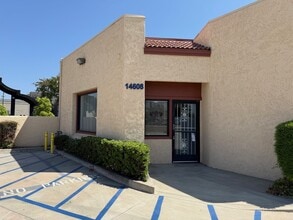 14600 Ramona Rd, Baldwin Park, CA à louer Photo de l’immeuble– Image 2 sur 15