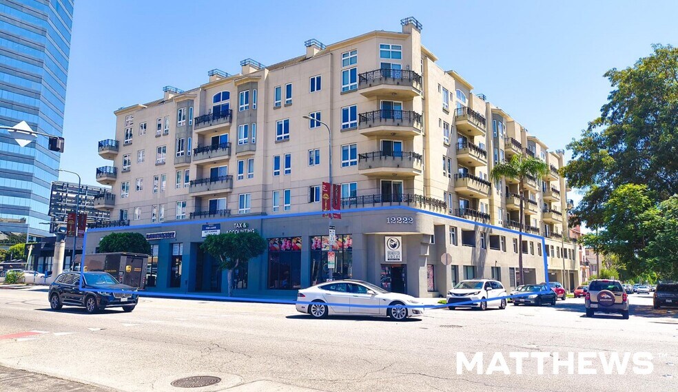 12222 Wilshire Blvd, Los Angeles, CA à vendre - Photo de l’immeuble – Image 1 sur 5