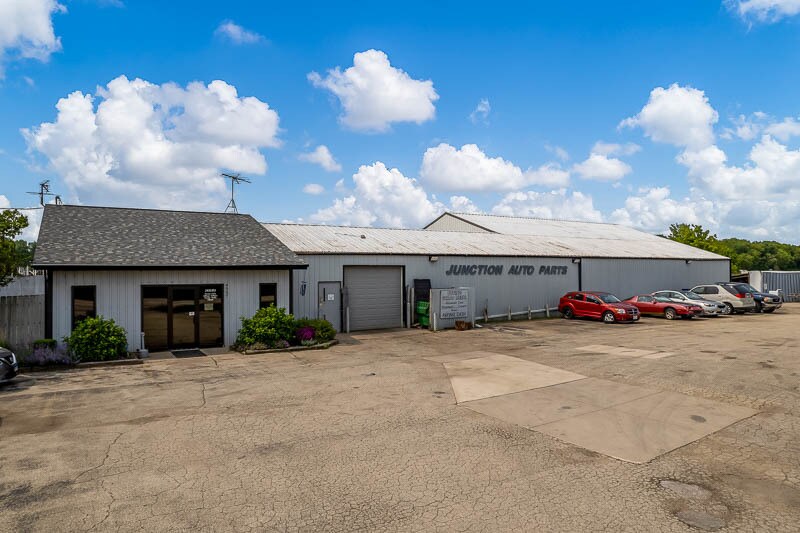 4557 Il Route 173, Caledonia, IL à vendre - Photo de l’immeuble – Image 1 sur 22