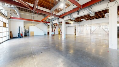 380 Washington St, Oakland, CA à louer Numérisation 3D Matterport– Image 1 sur 24