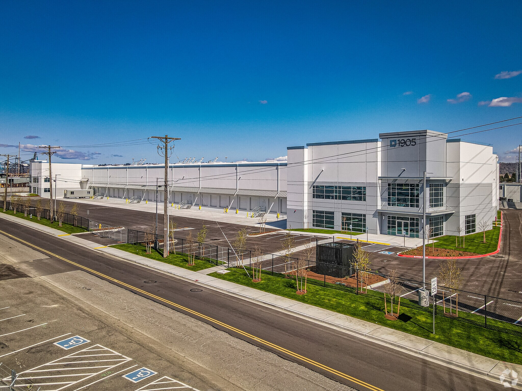 1905 E Marc Ave, Tacoma, WA à louer Photo de l’immeuble– Image 1 sur 19