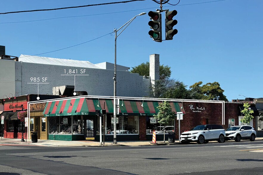 28-30 N Park Ave, Rockville Centre, NY à louer - Photo de l’immeuble – Image 1 sur 5