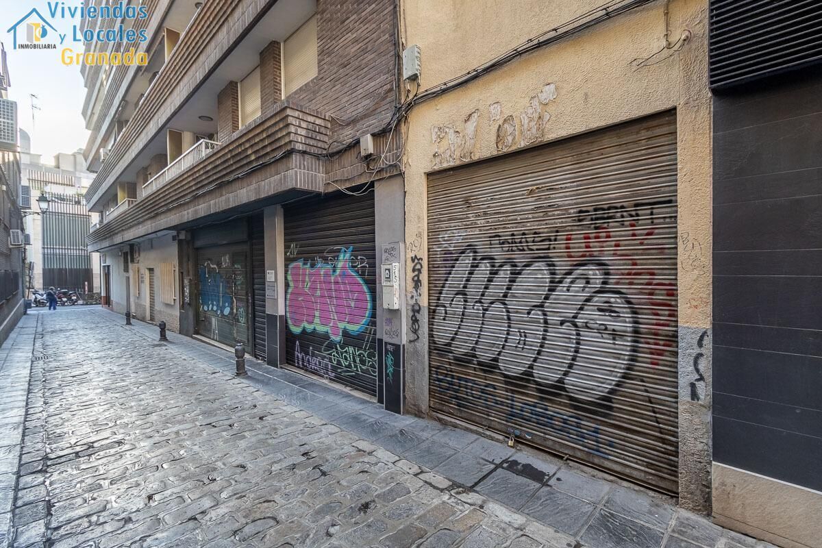 Local commercial dans Granada, Granada à vendre Photo de l’immeuble– Image 1 sur 17