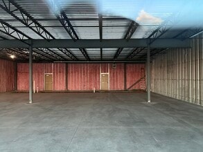 933 N FM 1821 Rd, Mineral Wells, TX à louer Photo intérieure– Image 1 sur 1