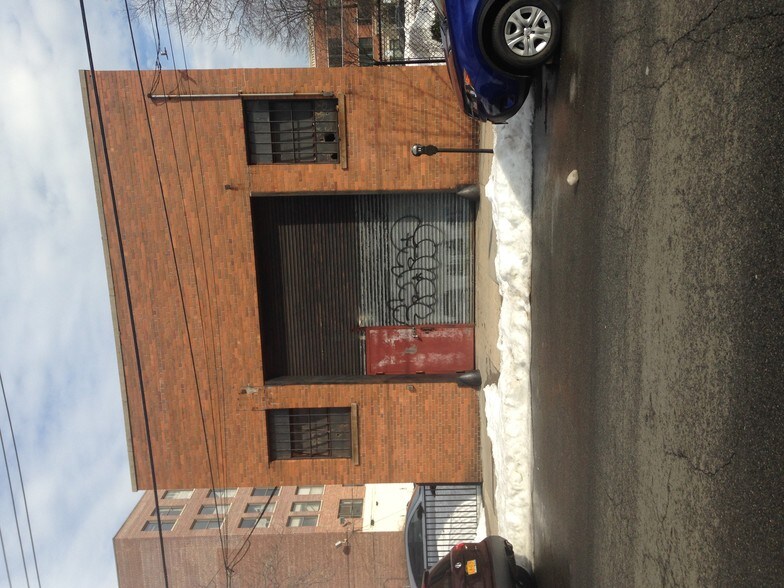 13 S 6th Ave, Mount Vernon, NY à louer - Photo de l’immeuble – Image 3 sur 8