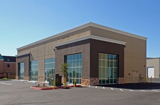 Plus de détails pour 3991 N Freeway Blvd, Sacramento, CA - Industriel/Logistique à louer