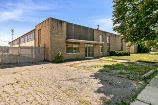 Plus de détails pour 32537 Parklane Ave, Garden City, MI - Industriel/Logistique à vendre
