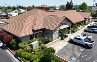 Plus de détails pour 7501 N Fresno St, Fresno, CA - Bureau à louer