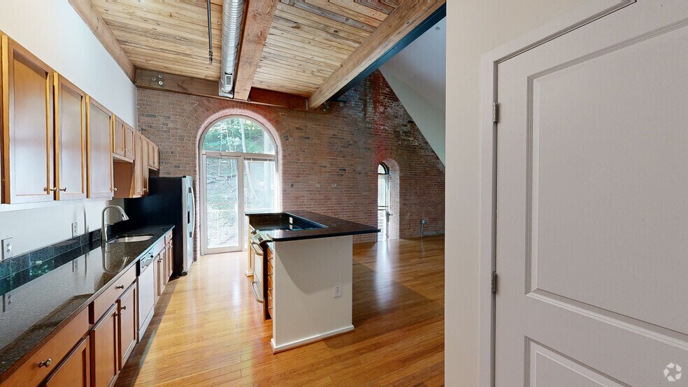 2031 Clipper Park Rd, Baltimore, MD à vendre - Numérisation 3D Matterport – Image 3 sur 38