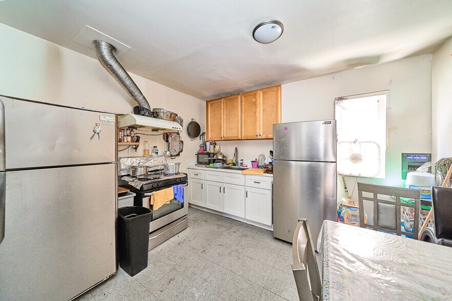 2001 W Myrtle St, Santa Ana, CA à vendre - Photo de l’immeuble – Image 3 sur 28