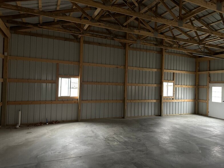 263 Commercial St, Worthington, IN à vendre - Photo principale – Image 1 sur 6