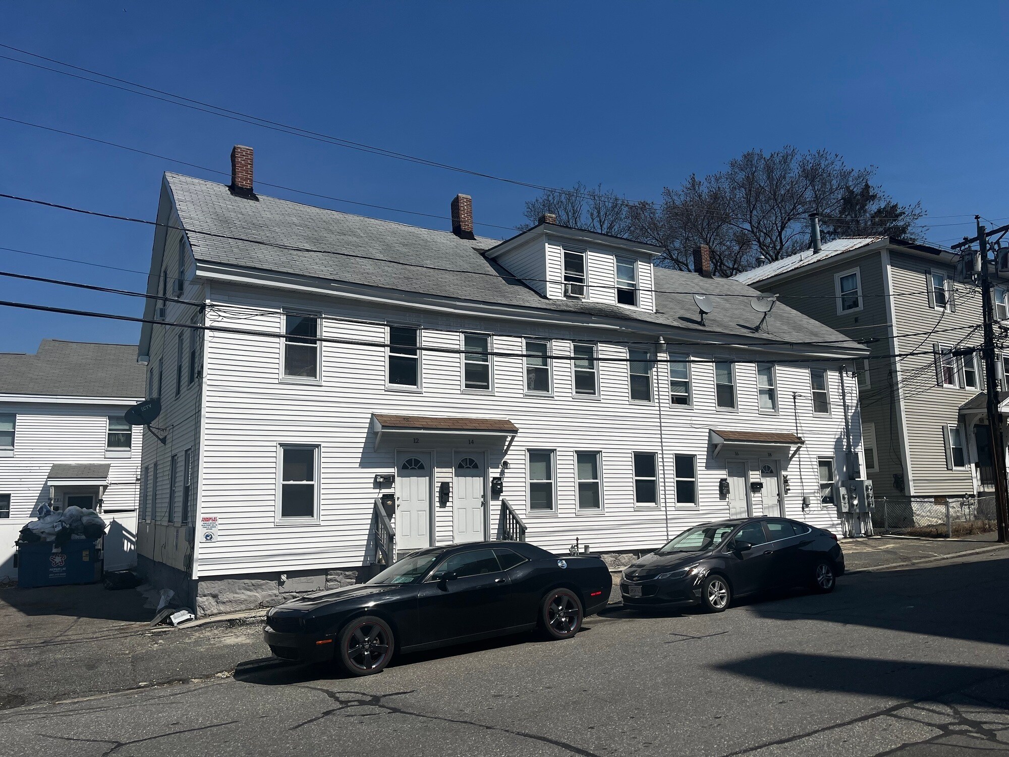 12-18 7th St, Lowell, MA à vendre Photo principale– Image 1 sur 7