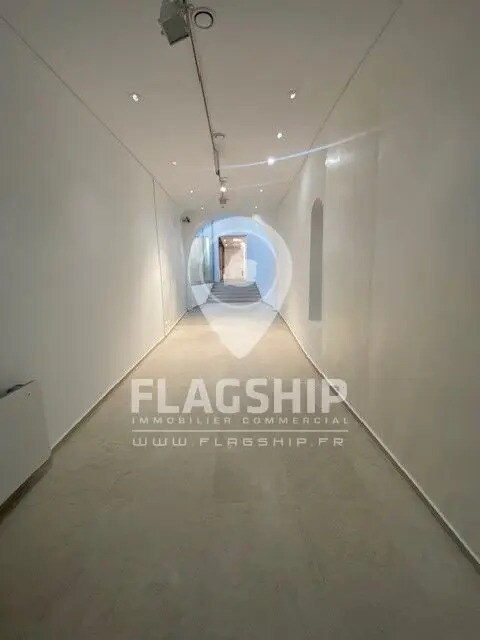 Plus de détails pour Local commercial à louer