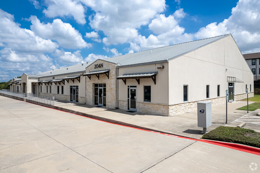 202-204 N Dooley St, Grapevine, TX à louer - Photo principale – Image 1 sur 52