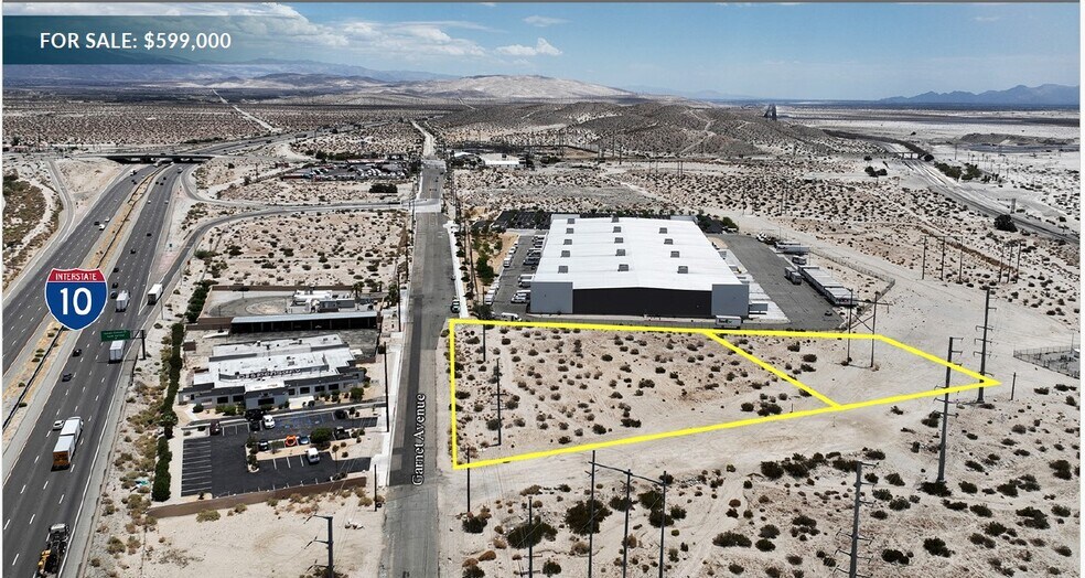 595 Garnet Ave, Palm Springs, CA à vendre - Photo de l’immeuble – Image 3 sur 7