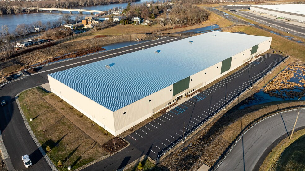 144-154 Commonwealth Dr, Jenkins, PA à louer - Aérien – Image 3 sur 5