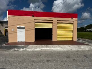 Plus de détails pour 309 NE 3rd St, Boynton Beach, FL - Local commercial à louer
