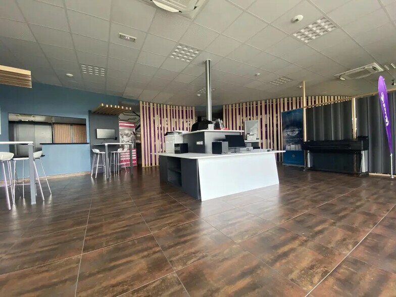 Bureau dans Ancenis-Saint-Géréon à louer - Photo de l’immeuble – Image 2 sur 6