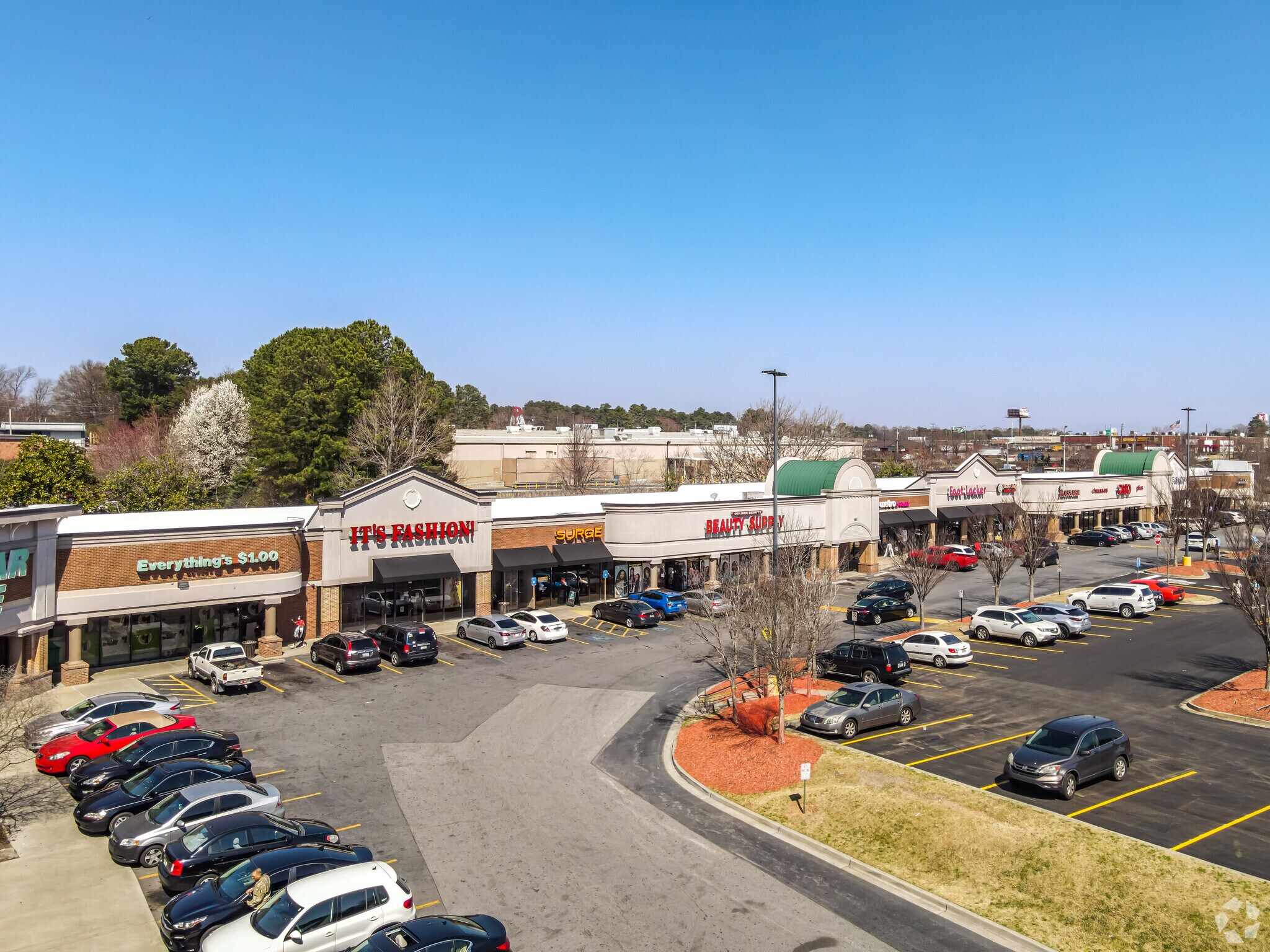 200 Cobb Pky S, Marietta, GA à louer Photo principale– Image 1 sur 25