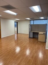 4520 Wilshire Blvd, Los Angeles, CA à louer Photo intérieure– Image 1 sur 15