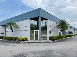 Plus de détails pour 16115 SW 117th Ave, Miami, FL - Bureau à louer